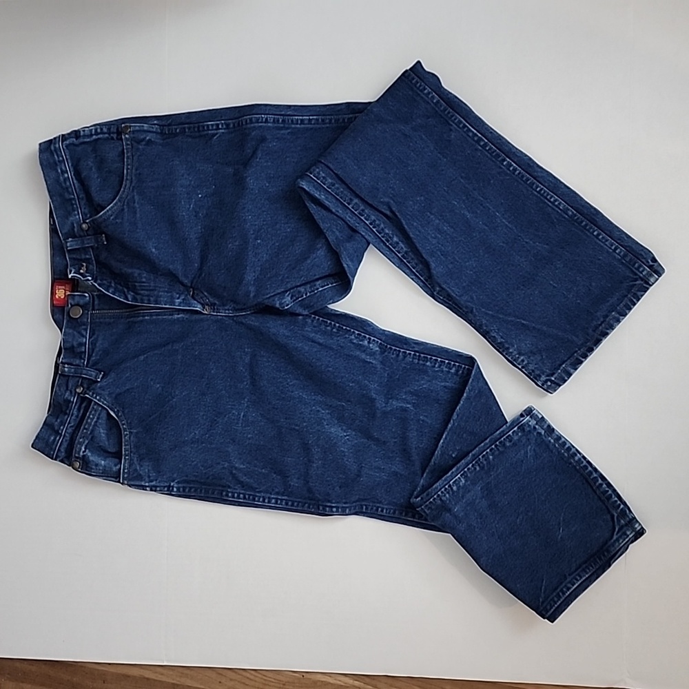 Men's Wrangler Slim Fit Blue Jeans size 36 x 30